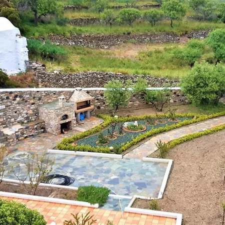 St.george Valsamitis מלון 2*