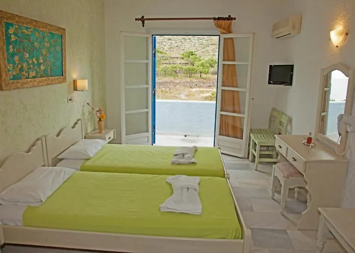 Hotel St.george Valsamitis Katápola