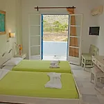 Ξενοδοχείο αγιος γεώργιος βαλσαμίτης Κατάπολα
